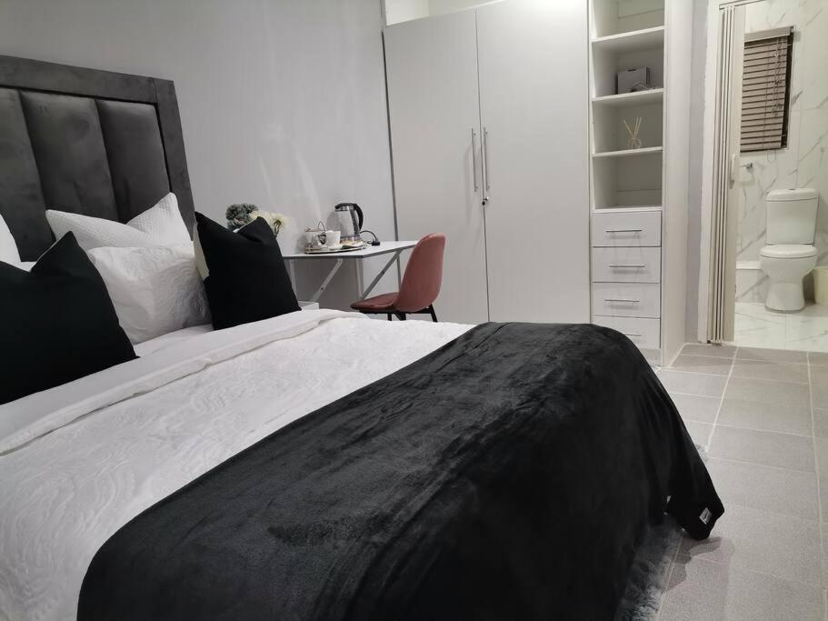 The Calm Corner Apartment Pinetown Exterior photo